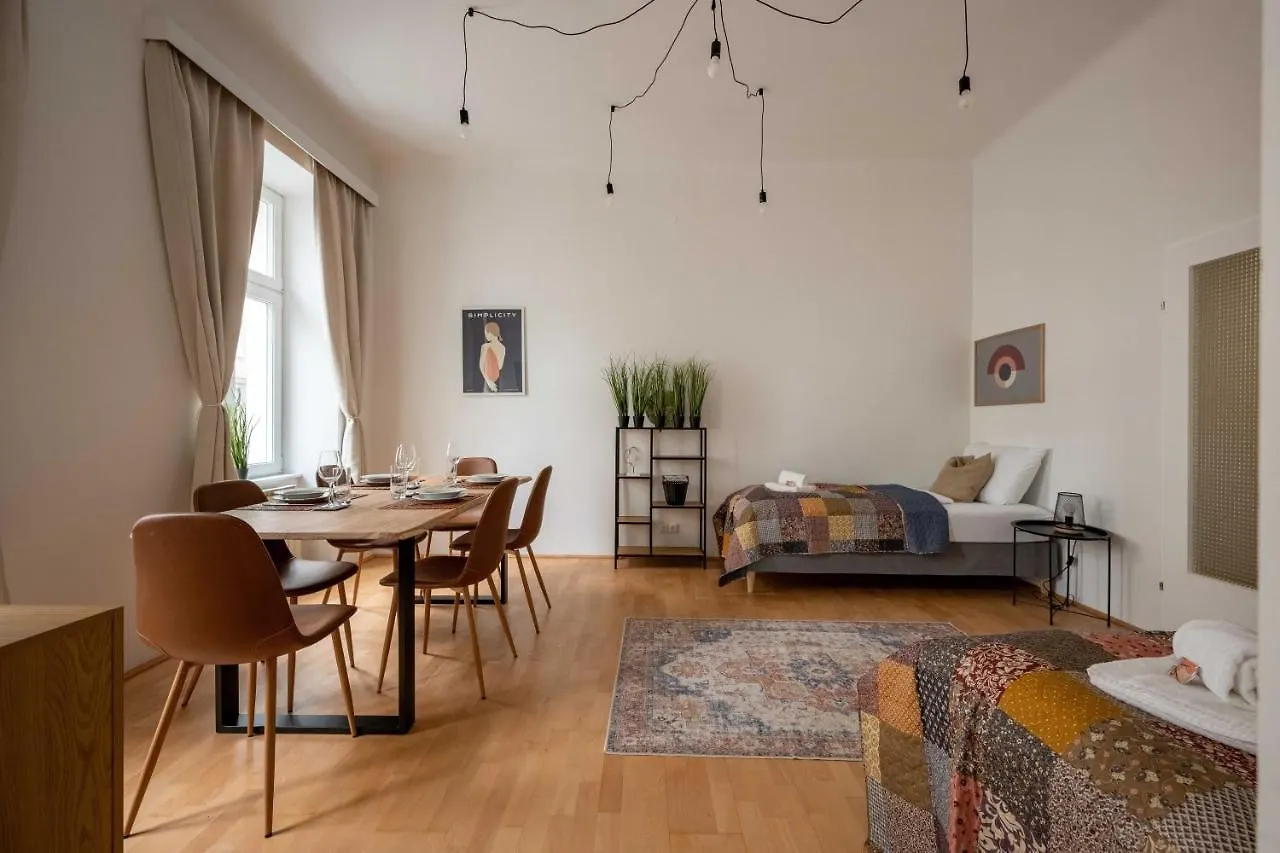 Apartment Roksox-Home Meidling Schloss Schoenbrunn Wien Österreich
